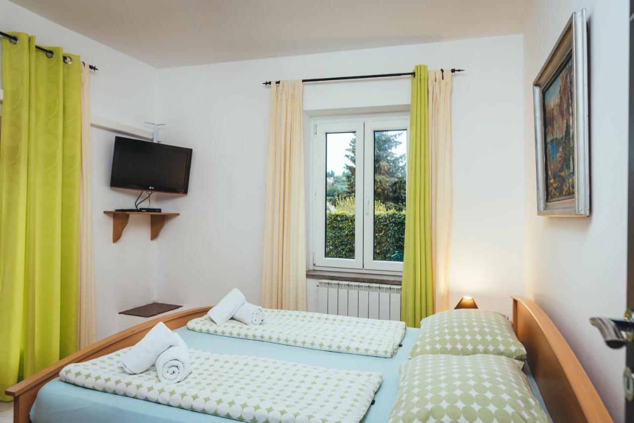 Apartment Bruna Pirano Esterno foto